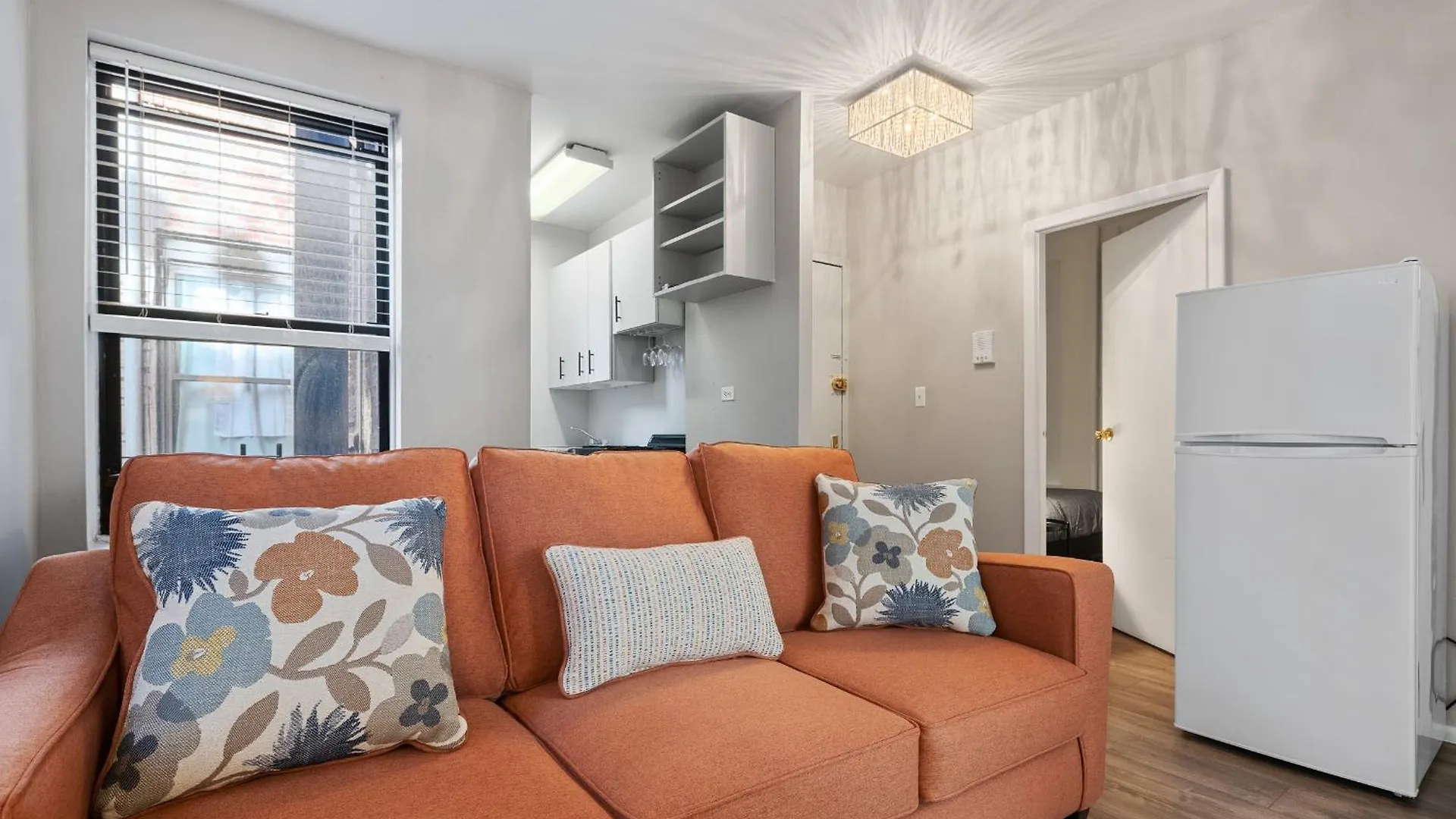 Inspiring Urban Life, Times Square Apartments New York
